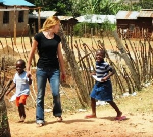 Lindsey Casagrande - Kenya Children